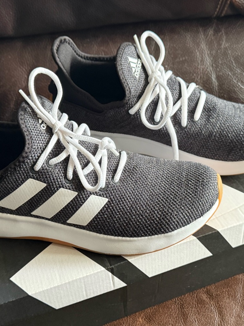 adidas Men's Gray Knit Athletic Shoes with White Stripes and White Laces